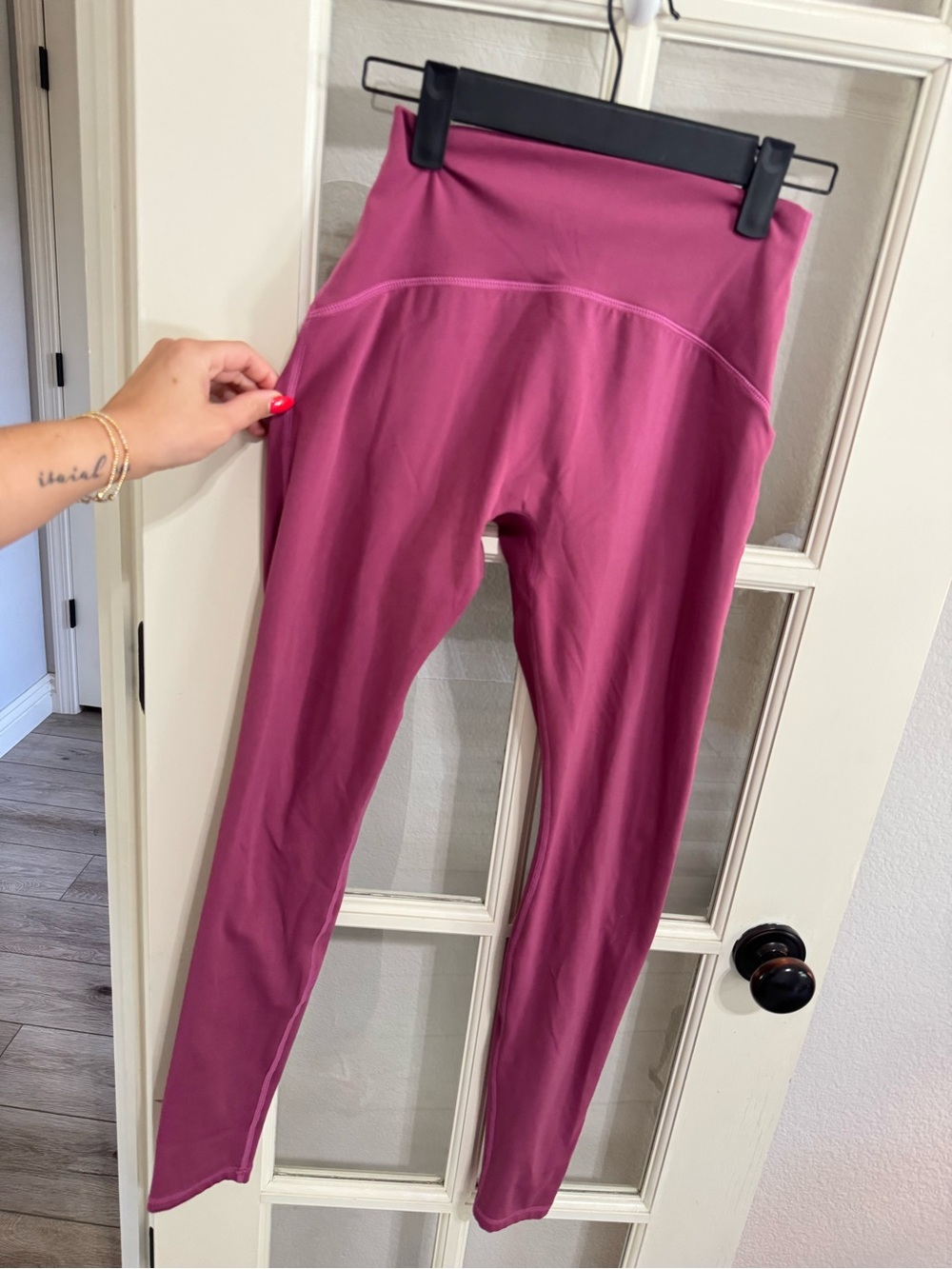 Alphalete Surface Elevation Leggings Magenta - Small